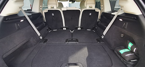 Volvo XC90 235hp Inscription 7s AT8 AWD 2.0 B5 KERS Kerghübr (10 foto / 12)