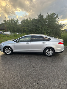 Ford mondeo (2 foto / 12)