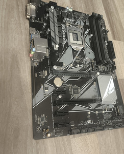 Emaplaat Asus Prime Z370-P rev 1.01 (2 foto / 5)