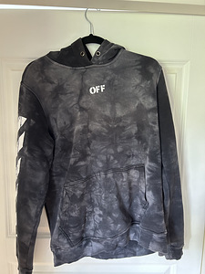 Off white pusa (1 foto / 2)