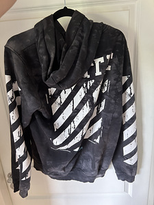 Off white pusa (2 foto / 2)