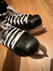 BAUER SUPREME S140, suurus 36. (6 foto / 8)