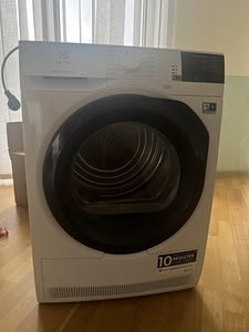 Сушилка Electrolux Perfectcare 800 8кг (1 фото из 1)