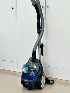 ПЫЛЕСОС Philips PowerPro Active FC9557/09 Cyclone 7 (5 фото из 6)