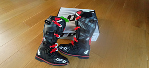 Motokrossi saapad UFO Obsidian, nr 41 - UUED! (1 foto / 5)