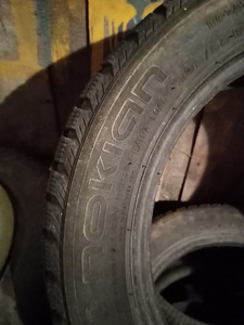 Nokian 205/55/R16 (2 foto / 3)