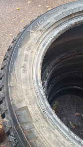 Michlin 205/55R16 x-ice north (3 foto / 3)