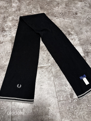 FRED PERRY SCARF (foto #1)