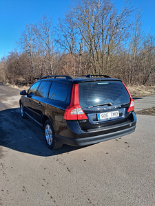 Volvo V70 2007 (4 фото из 10)