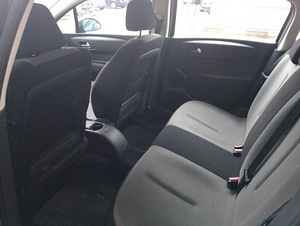 Продам автомобиль (5 фото из 6)