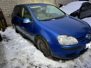 Volkswagen Golf V 2005 1.6 75kw (3 foto / 5)