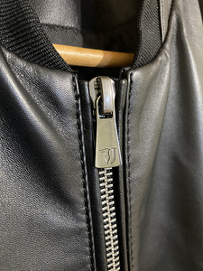 Nahktagi Trussardi suurus 50 (3 foto / 5)