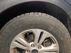 Диски r 16 KIA ,резина Nokian Hakkapeliitta 215*70 (7мм) (5 фото из 5)