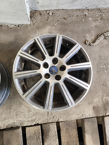 17" оригинальные диски Ford (5 фото из 5)