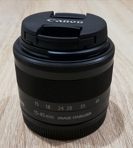 Objektiiv Canon EF-M 15-45mm (1 foto / 2)