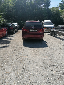 Авенсис версо на запчасти (2 фото из 8)