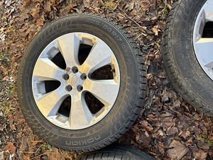 Subaru R17 valuveljed (3 foto / 6)