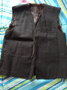 VEST karvaga (2 foto / 4)