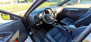 Volvo v40 (4 фото из 8)