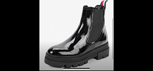 Tommy Hilfiger (1 фото из 3)