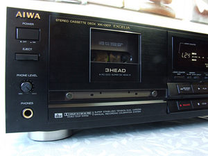Vanakooli tippklassi kassettdekk Aiwa XK-007 Excelia (7 foto / 10)