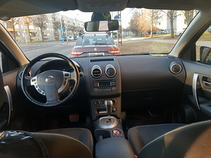 Nissan Qashqai 2012 | 2.0 бензин | автомат. (4 фото из 4)