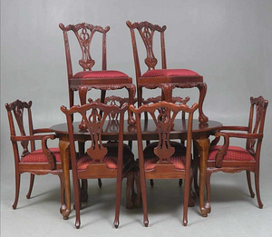 Великолепный обеденный стол и 8 стульев