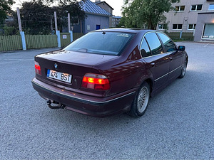 BMW 525TDS 1999 МКПП (3 фото из 10)