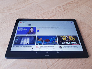 Huawei MediaPad T5 10.1 16GB LTE (5 foto / 5)