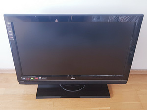 LG 37LC55 37" LCD TV (6 foto / 9)