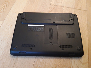 Dell Inspiron 10z 1120 (8 foto / 8)