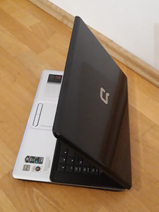 HP Compaq Presario CQ50 (8 foto / 10)