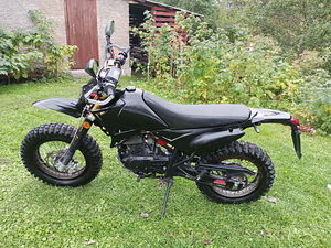 Qingqi QM200GY (Suzuki DR200) (4 foto / 10)