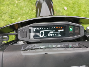 Qingqi QM200GY (Suzuki DR200) (7 foto / 10)