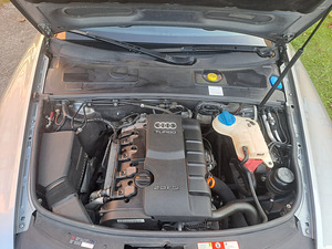 Audi a6c6 universal (1 foto / 15)