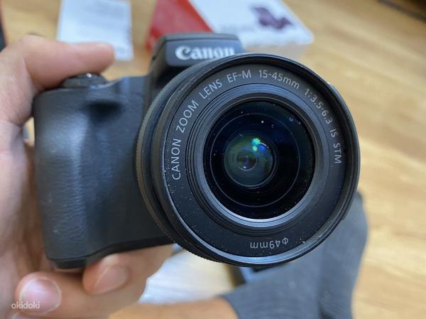 Зеркальная камера Canon EOS M50 24,1 МП с объективом STM 15–45 мм (фото #5)