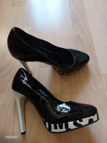 Müün naiste kingad. (foto #2)