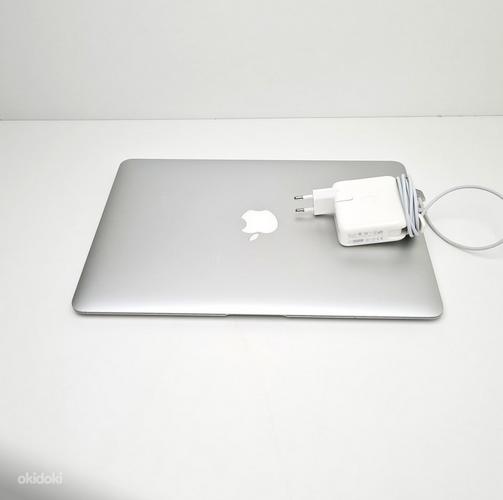 Ноутбук Apple MacBook Air 13 дюймов p02 b6247 (фото #2)