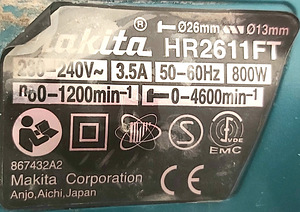 Puurvasar Makita HR2611FT p03 (2 foto / 2)