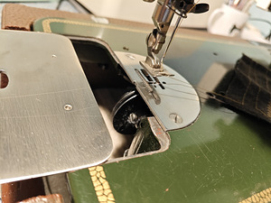 Õmblusmasin Bernina 117 (6 foto / 10)