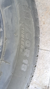 Резина мишлен M+S 225/60 R18 (5 фото из 7)