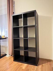 Raamaturiiul IKEA KALLAX 77x147 cm must-pruun (1 foto / 2)