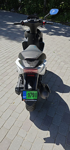 Keeway Fact EVO 50 mopeed, roller (6 foto / 8)