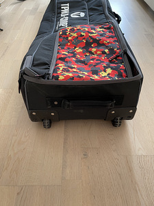 Snowboards travel bag with wheels 170 cm (2 foto / 3)