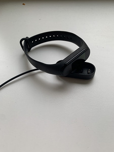 Nutikas käevõru Xiaomi Mi Smart Band 4 (3 foto / 7)