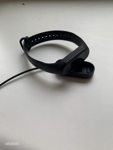 Умный браслет Xiaomi Mi Smart Band 4 (фото #3)