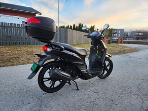 Пежо твит 2kw (4 фото из 6)