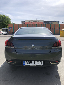 Peugeot 508. 2.0 Diesel 2015 (5 foto / 10)