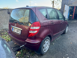 Varuosadeks Mercedes-Benz A160 (2 foto / 8)