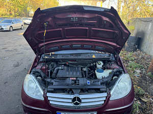 Varuosadeks Mercedes-Benz A160 (8 foto / 8)
